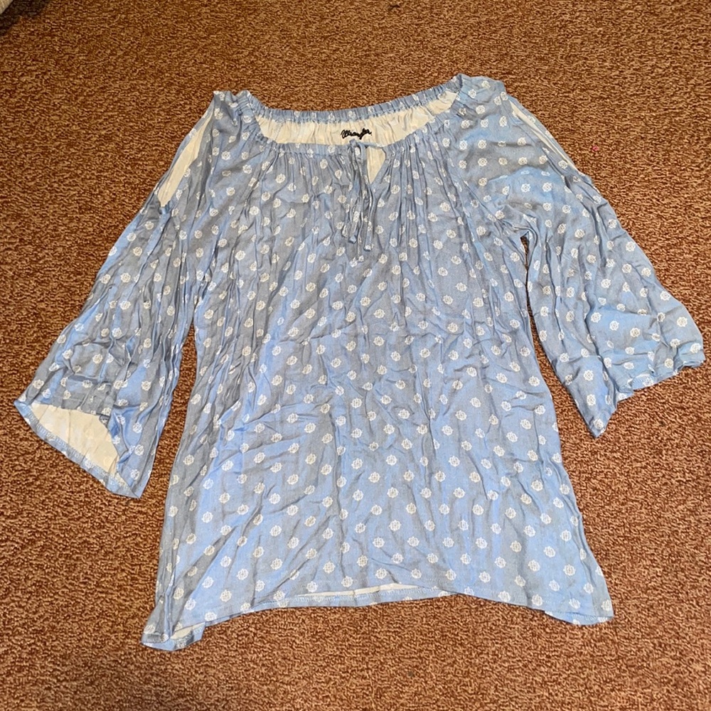 Wrangler off the shoulder top